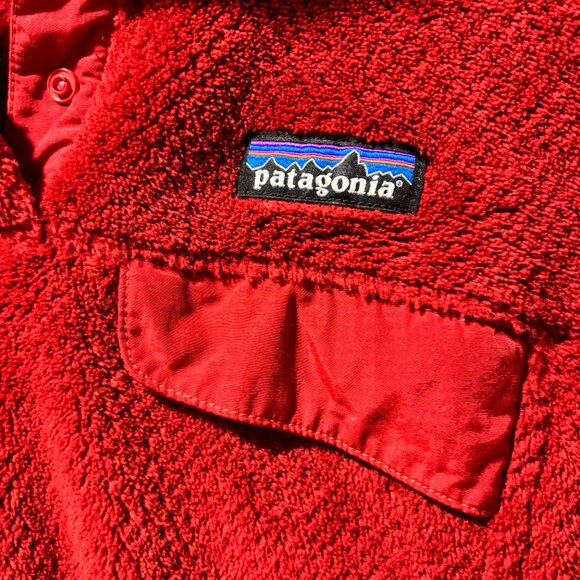 Women's Red Patagonia Fleece Snap-T Pullover - Picture 2 of 6